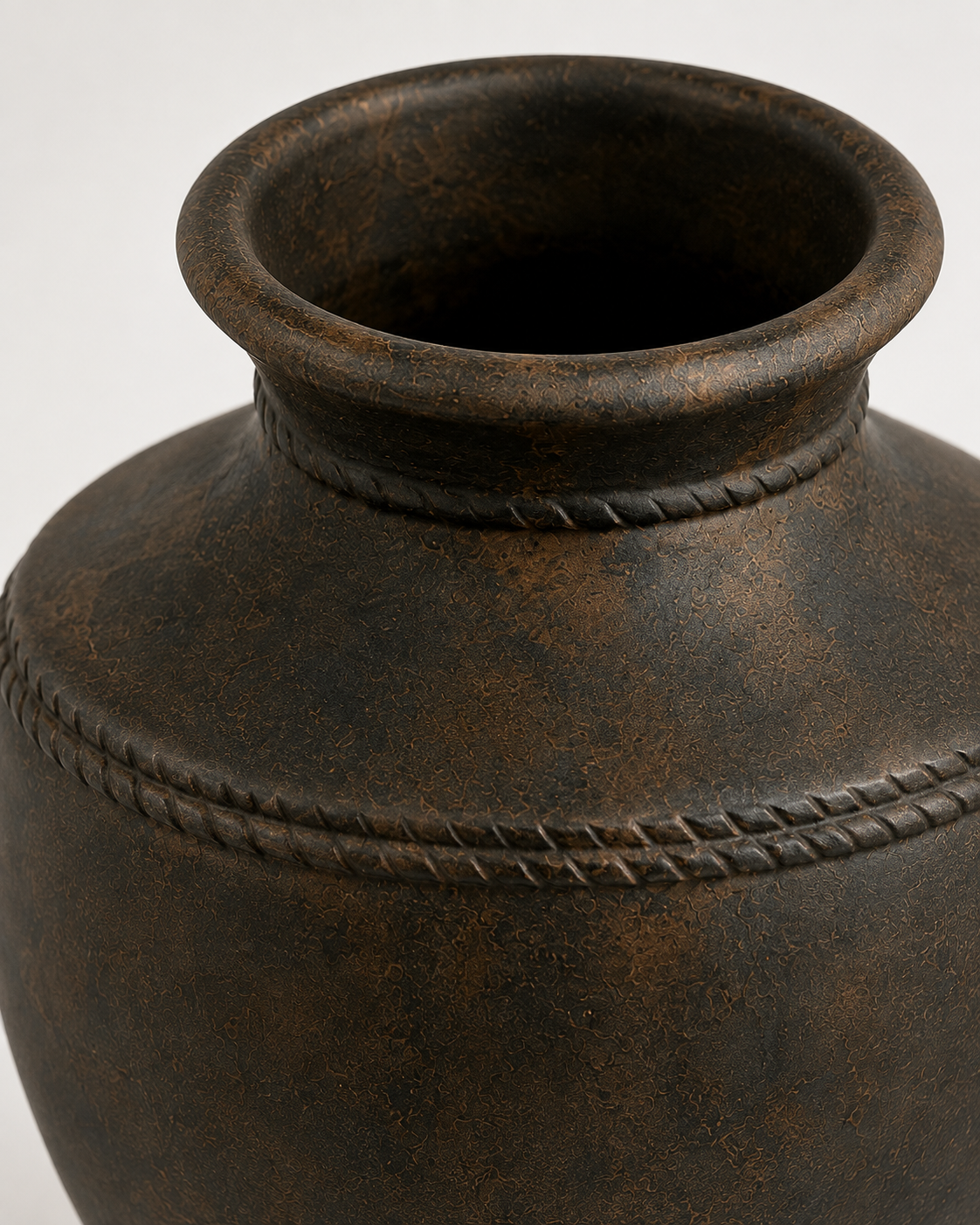 Olia Banded Vase rim and opening detail