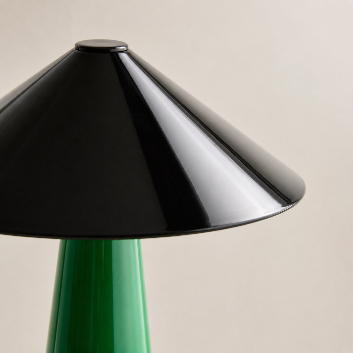Maelle Sculptural Table Lamp close-up of the shade surface