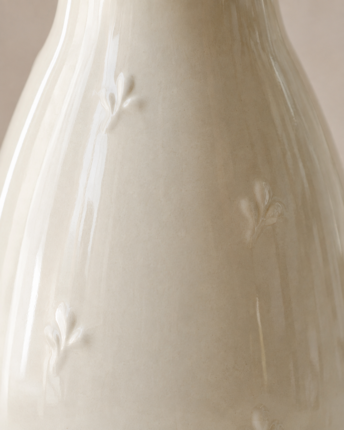 Zara Blossom Vase close-up showing cream-colored surface