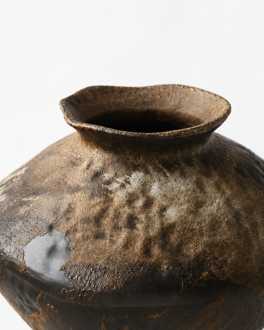 Riva Ember Vase rim and opening detail