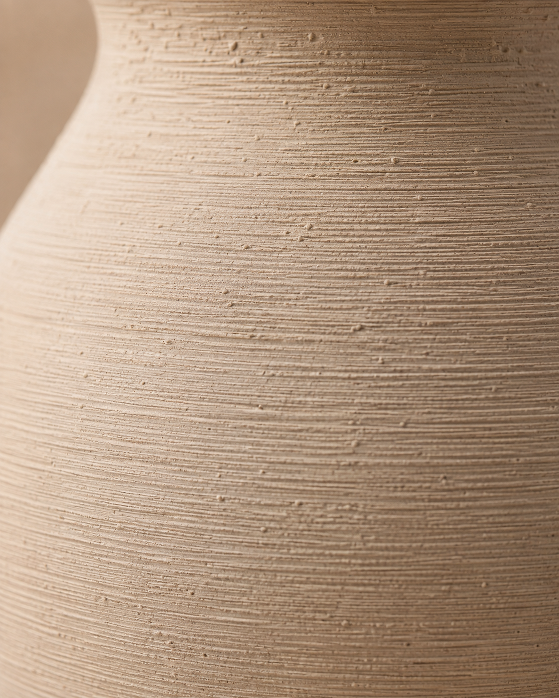 Luna Sand Vase close-up showing fine horizontal surface lines