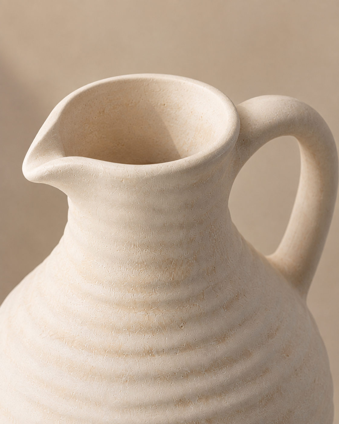 Alea Pitcher Vase rim and opening detail