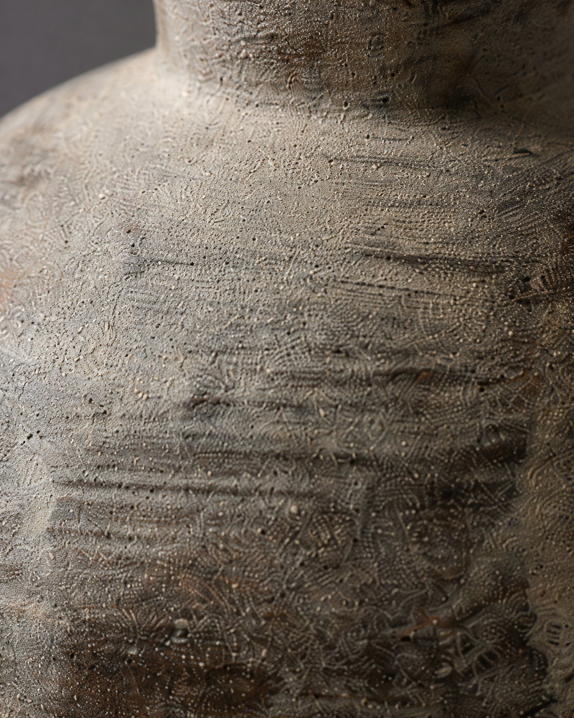 Thea Russet Vase close-up showing weathered-looking surface
