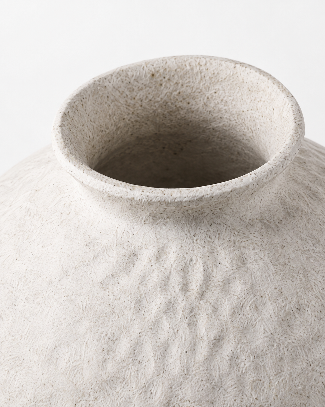 Odea Horizon Vase rim and opening detail