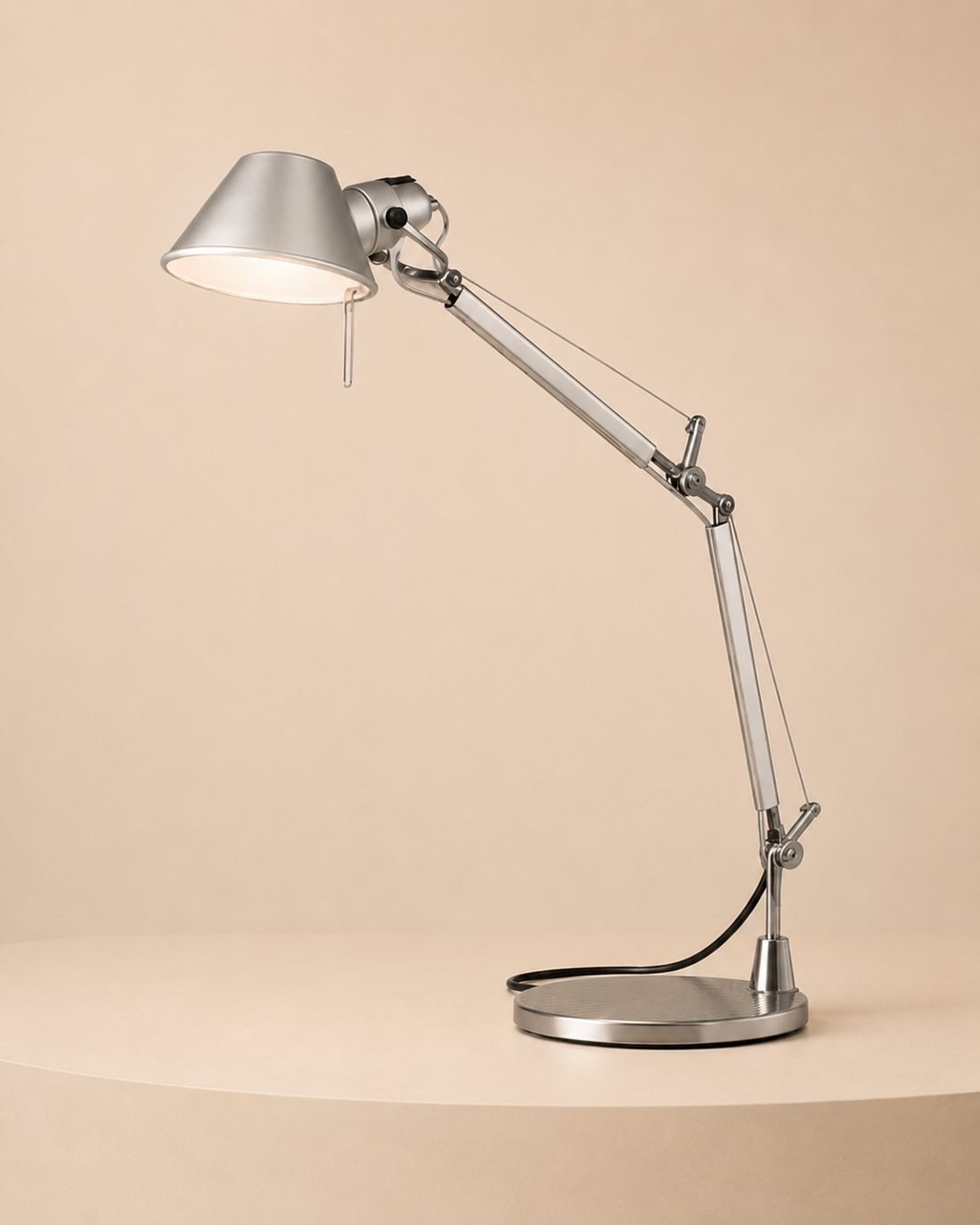 Anais Task Table Lamp