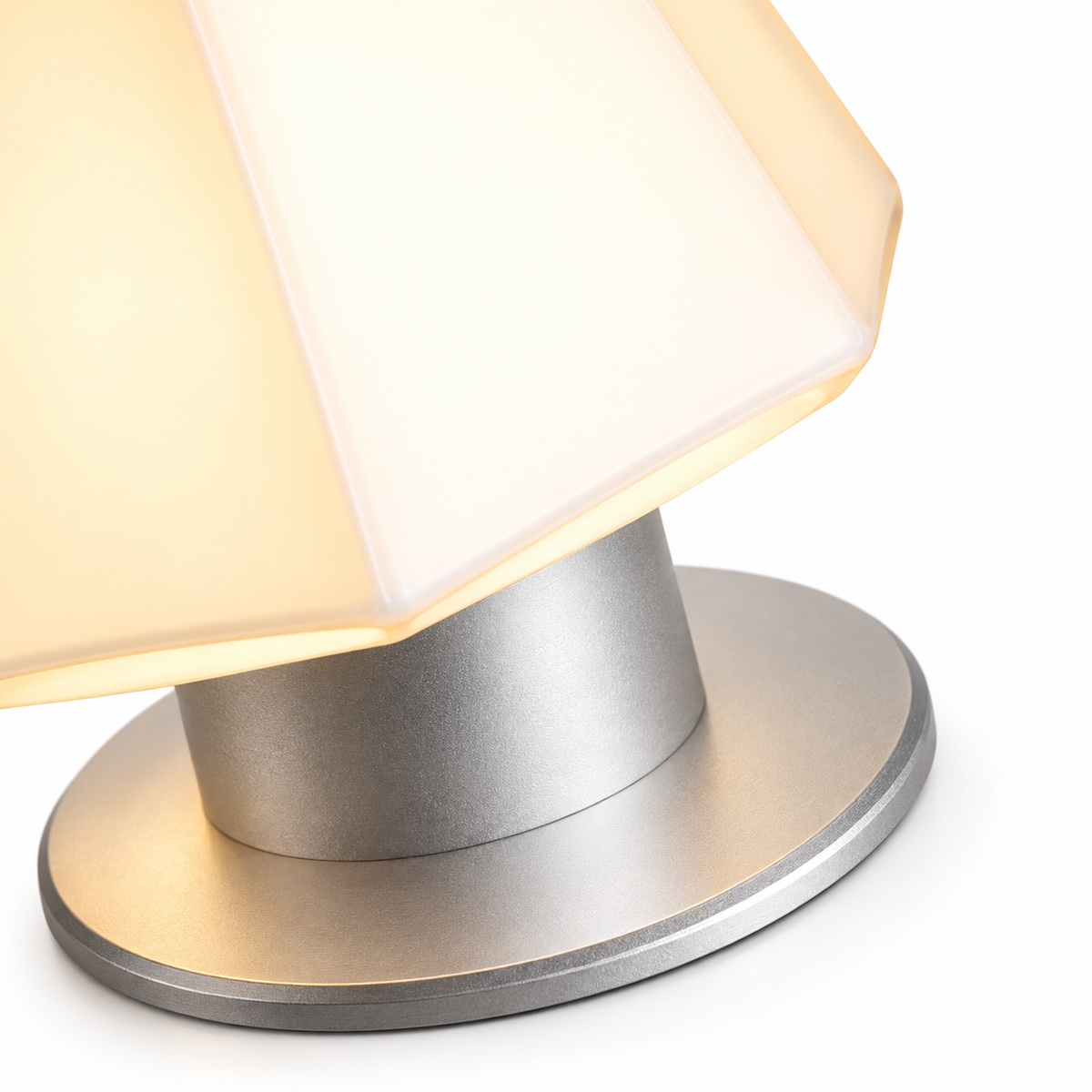 Vale Metal Table Lamp angled view of the round foot